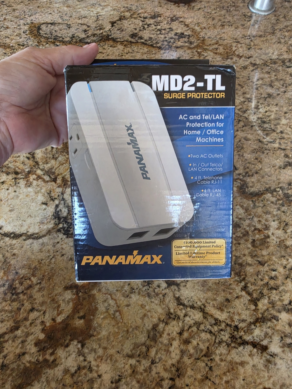 Panamax MD2-TL Surge Protector 1350 joules surge rating New in Box